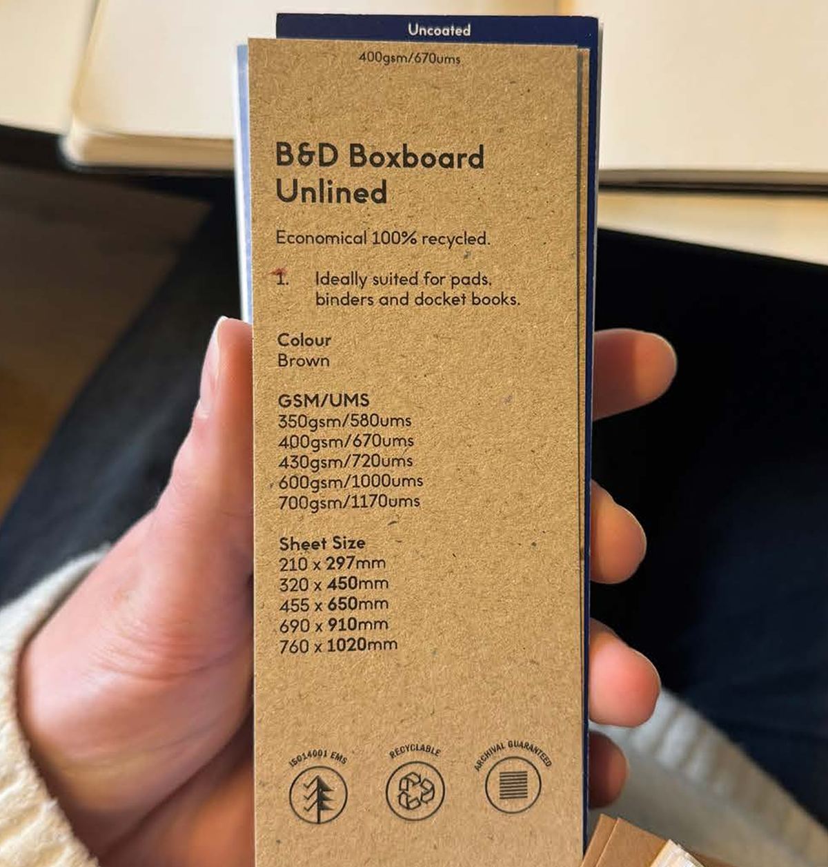 Recycled kraft board material detail